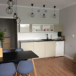 Politechnika Przy Jeziorze * Poznaň