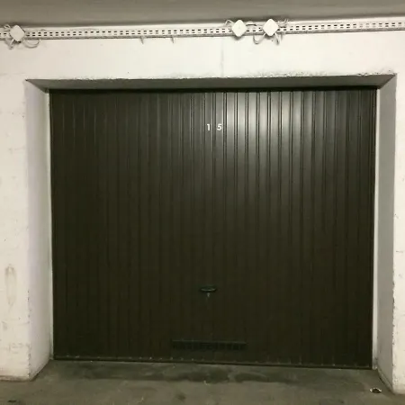 Politechnika Przy Jeziorze Poznan