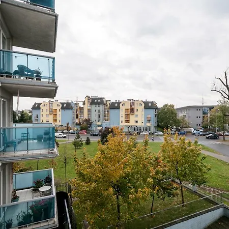 Politechnika Przy Jeziorze * Poznań