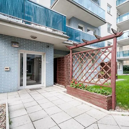 Politechnika Przy Jeziorze *