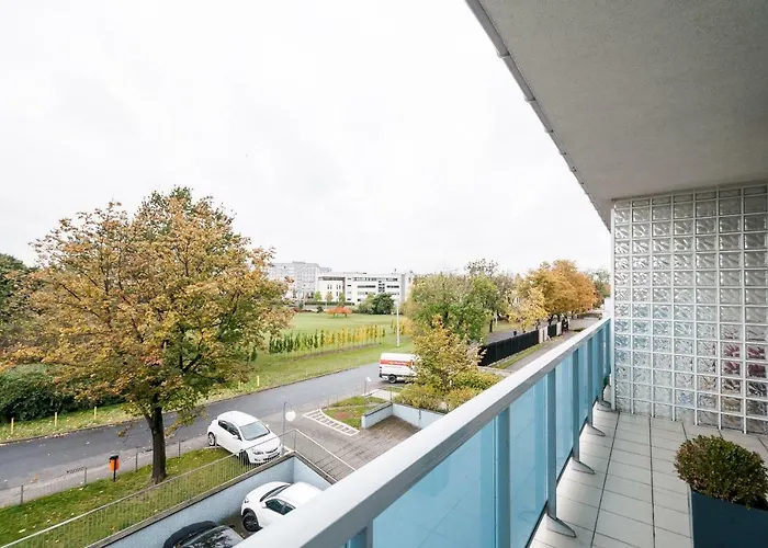 Politechnika Przy Jeziorze Lägenhet Poznań