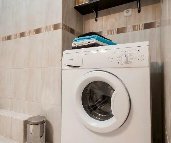 Politechnika Przy Jeziorze Poznań